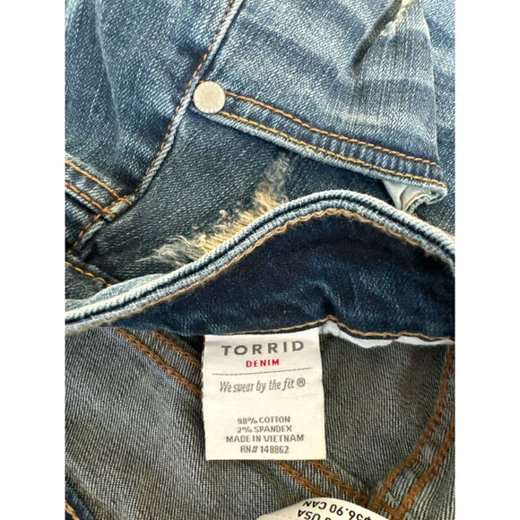 Torrid High Rise Skinny Jean Shorts 18 Distressed Button Fly Cutoffs Denim NWT - Picture 4 of 4